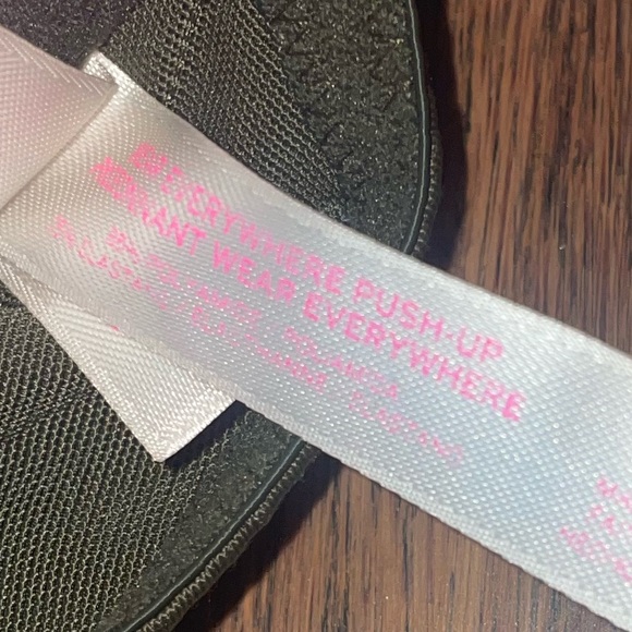 Victoria’s Secret pink wear everywhere push up bra free bra pink bra - Picture 10 of 16